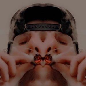 Meet your Posher, Travis